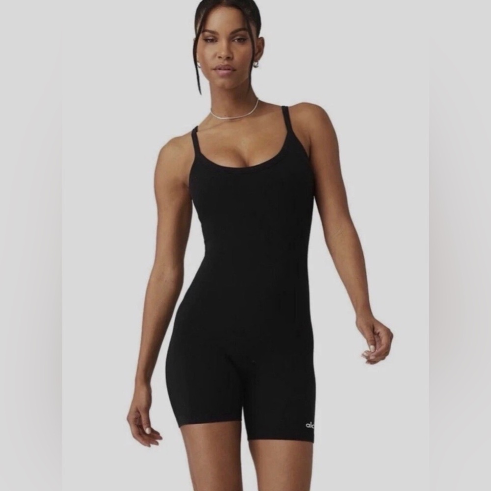 ALO Yoga Seamless Ribbed Mellow Romper, Black Bodysuit, Size XS
